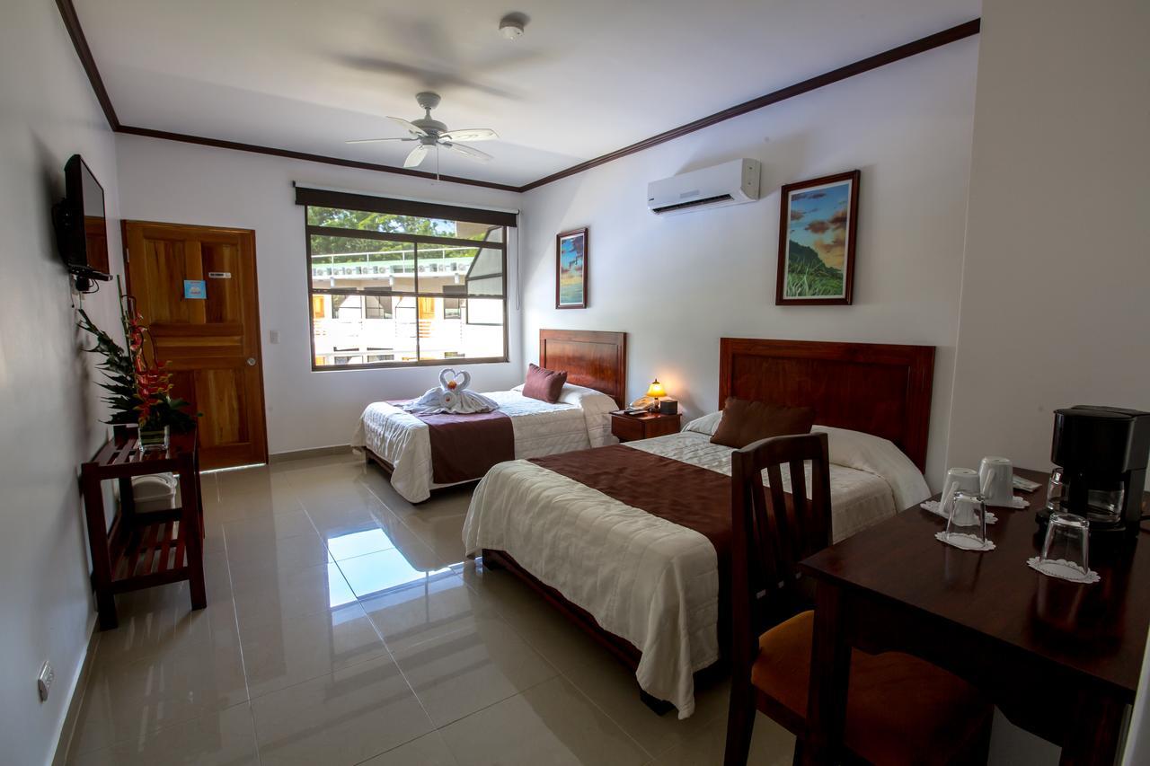 אגוחאס Hotel Arenas En Punta Leona מראה חיצוני תמונה